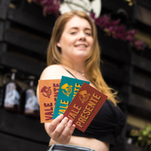 Scarlett Seixas para campanha da MyGrowler